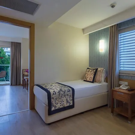 Trendy Adults Only Hotel Sidé