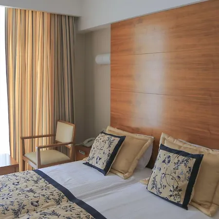 Trendy Hotel